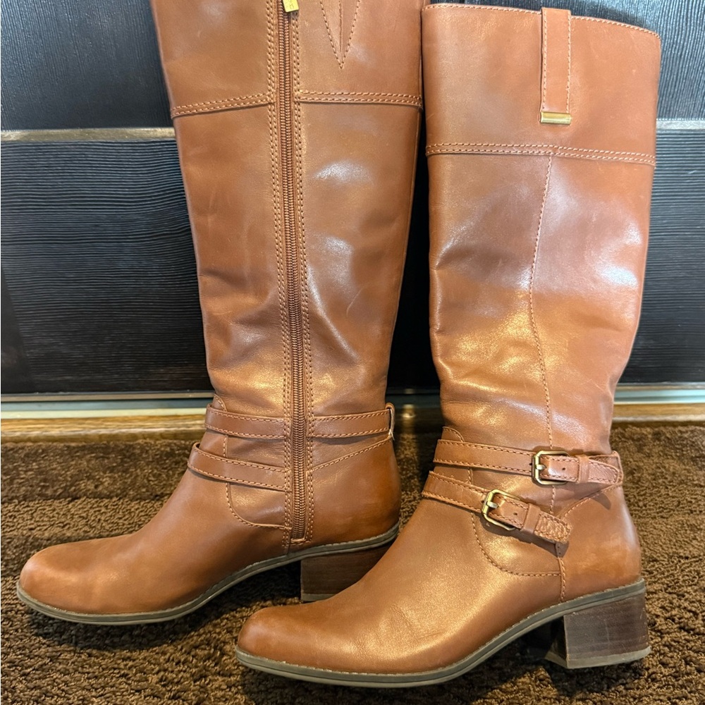 Bandolino Brown Heeled Boots - Picture 2 of 6